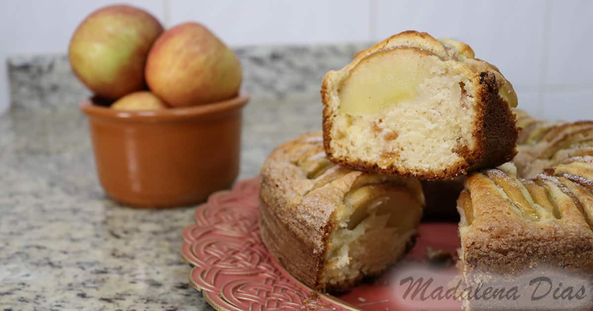 FOTO TORTA DE MAÇA CROCANTE