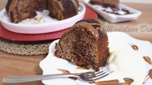 FOTO BOLO DE CHOCOLATE MOLHADINHO