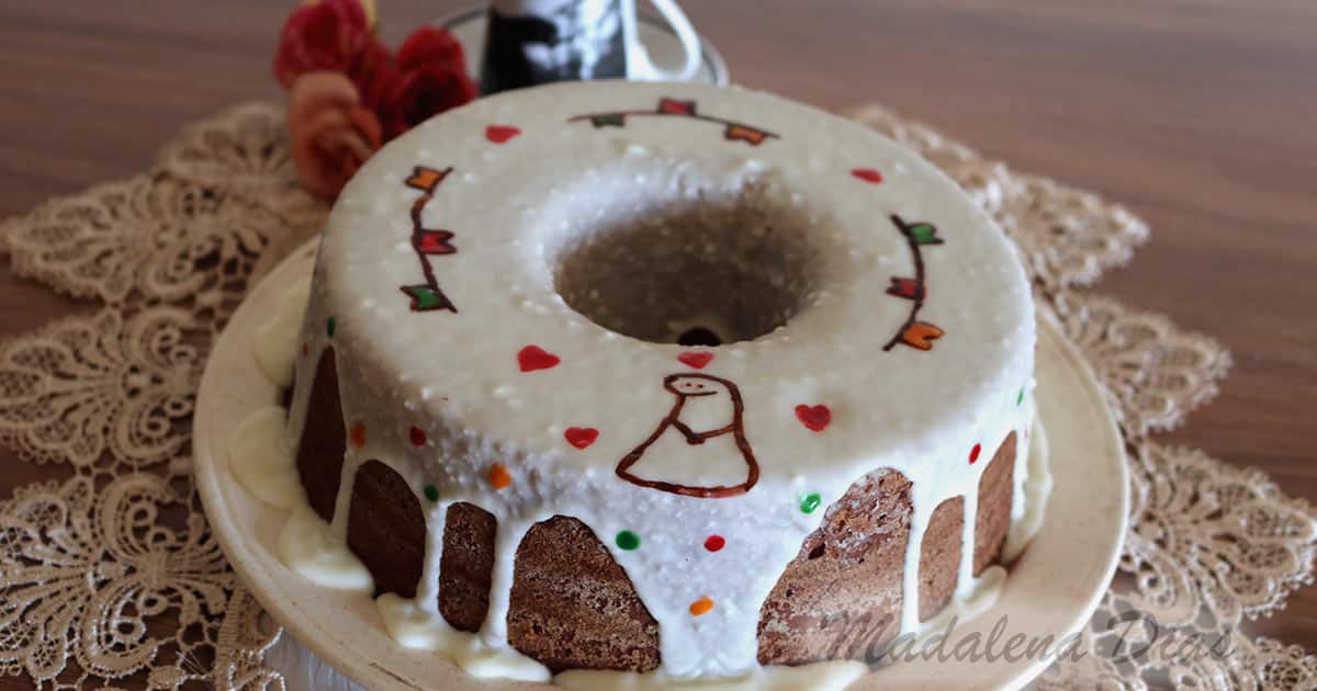 Bolo de Melado com Amendoim Festa Junina